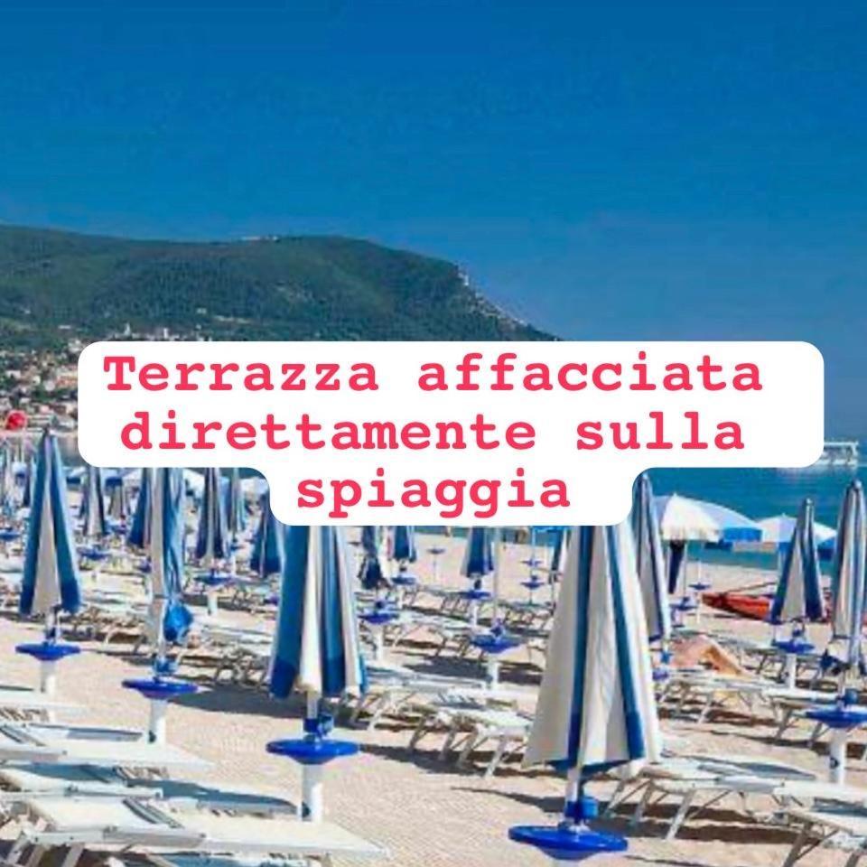Conero Casa - Marcelli Di Numana In Via Litoranea 101 Sul Mare Vista Spiaggia Con Parcheggio Esclusivo Zewnętrze zdjęcie